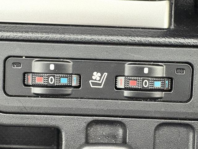 TOYOTA LAND CRUISER PRADO TX L PACKAGE