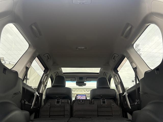 TOYOTA LAND CRUISER PRADO TX L PACKAGE
