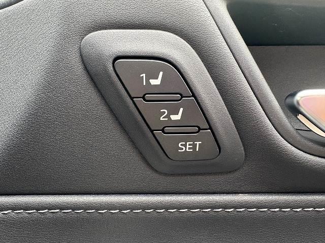 ハリアーハイブリッド Ｚ　レザーパッケージ　禁煙車　モデリスタエアロ　全周囲カメラ　純正１２．３ナビ　ＢＳＭ　ＨＵＤ　黒革　デジタルインナーミラー　ＥＴＣ２．０　ＪＢＬサウンド　パワーバックドア　シートヒーター／クーラー　ステアリングヒーター（8枚目）