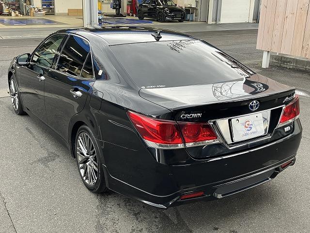クラウンハイブリッド アスリートＧ　禁煙車　サンルーフ　黒革　メーカーナビ　フルセグＴＶ　ＬＥＤヘッド　バックカメラ　シートメモリー　プッシュスタート　追従クルーズコントロール　パワーシート　純正１８インチＡＷ　ＥＴＣ　オートライト（27枚目）