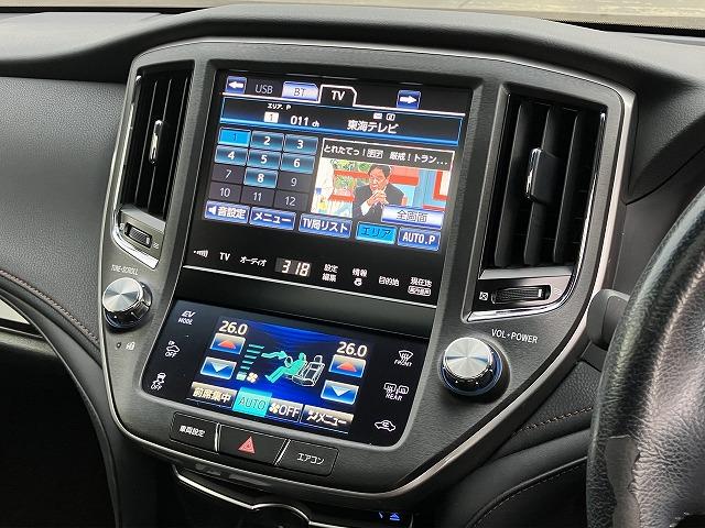 クラウンハイブリッド アスリートＧ　禁煙車　サンルーフ　黒革　メーカーナビ　フルセグＴＶ　ＬＥＤヘッド　バックカメラ　シートメモリー　プッシュスタート　追従クルーズコントロール　パワーシート　純正１８インチＡＷ　ＥＴＣ　オートライト（30枚目）