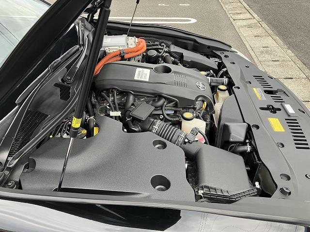 クラウンハイブリッド アスリートＧ　禁煙車　サンルーフ　黒革　メーカーナビ　フルセグＴＶ　ＬＥＤヘッド　バックカメラ　シートメモリー　プッシュスタート　追従クルーズコントロール　パワーシート　純正１８インチＡＷ　ＥＴＣ　オートライト（58枚目）