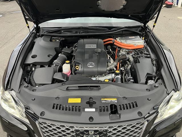 クラウンハイブリッド アスリートＧ　禁煙車　サンルーフ　黒革　メーカーナビ　フルセグＴＶ　ＬＥＤヘッド　バックカメラ　シートメモリー　プッシュスタート　追従クルーズコントロール　パワーシート　純正１８インチＡＷ　ＥＴＣ　オートライト（60枚目）