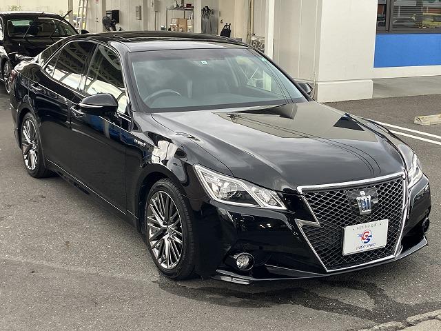クラウンハイブリッド アスリートＧ　禁煙車　サンルーフ　黒革　メーカーナビ　フルセグＴＶ　ＬＥＤヘッド　バックカメラ　シートメモリー　プッシュスタート　追従クルーズコントロール　パワーシート　純正１８インチＡＷ　ＥＴＣ　オートライト（75枚目）