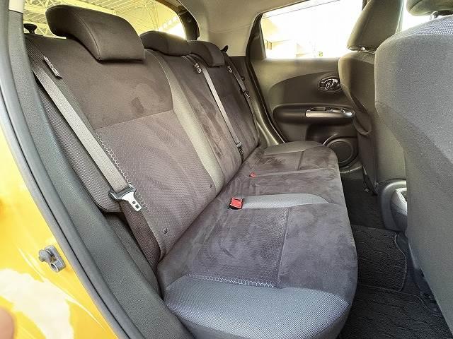 ジューク １５ＲＸ　Ｖセレクション　禁煙車　純正ナビ　バックカメラ　ＥＴＣ　前方ドラレコ　電動格納ミラー　プッシュスタート　衝突軽減ブレーキ　Ｄ－ＭＯＤＥ　ＣＤ／ＤＶＤ再生　オートライト　純正１７インチアルミ　アイソフィックス（12枚目）