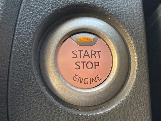 ジューク １５ＲＸ　Ｖセレクション　禁煙車　純正ナビ　バックカメラ　ＥＴＣ　前方ドラレコ　電動格納ミラー　プッシュスタート　衝突軽減ブレーキ　Ｄ－ＭＯＤＥ　ＣＤ／ＤＶＤ再生　オートライト　純正１７インチアルミ　アイソフィックス（41枚目）