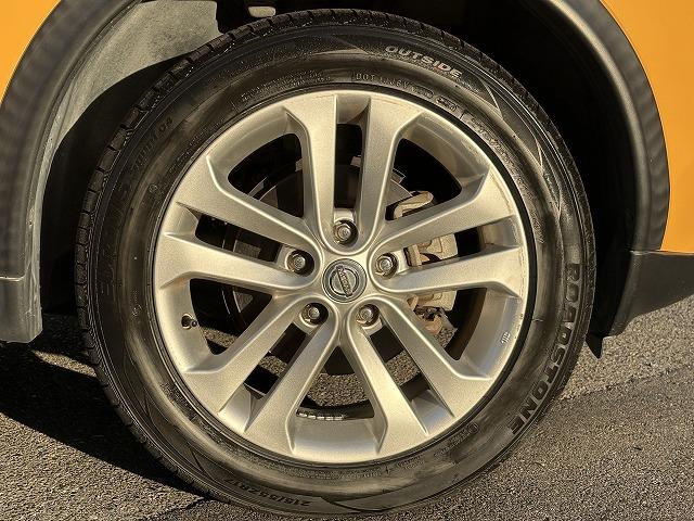 ジューク １５ＲＸ　Ｖセレクション　禁煙車　純正ナビ　バックカメラ　ＥＴＣ　前方ドラレコ　電動格納ミラー　プッシュスタート　衝突軽減ブレーキ　Ｄ－ＭＯＤＥ　ＣＤ／ＤＶＤ再生　オートライト　純正１７インチアルミ　アイソフィックス（60枚目）