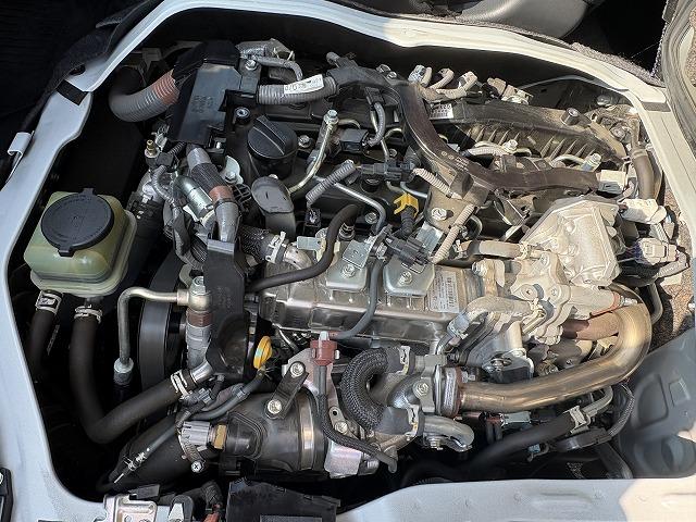 ハイエースバン ロングスーパーＧＬ　禁煙　全周囲カメラ　モデリスタエアロ　デジタルインナーミラー　純正ナビ　フルセグＴＶ　ＬＥＤヘッドライト　４ＷＤ　ディーゼル　ＡＶ１００Ｖ電源　ＥＴＣ　プッシュスタート　衝突軽減ブレーキ　フォグランプ（64枚目）