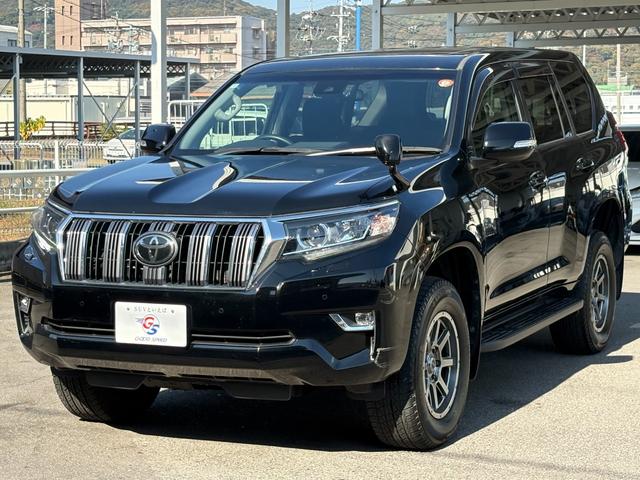 ランドクルーザープラド ＴＸ　禁煙車　サンルーフ　ＥＴＣ　純正ナビ　追従クルーズコントロール　ＬＥＤヘッドライト　ＲＯＡＤＭＡＸ１７インチＡＷ　フルセグＴＶ　ドラレコ　プッシュスタート　オートマチックハイビーム　フォグランプ（22枚目）