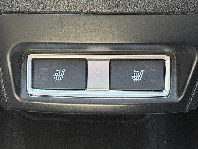 フォレスター ２．０ｉ－Ｓ　アイサイト　禁煙車　ルーフレール　ＥＴＣ　ＢＳＭ　ダイヤトーンサウンド７型ナビ　フルセグＴＶ　ＬＥＤヘッドライト　純正１８インチＡＷ　ハーフレザーシート　シートヒーター　ＸＭＯＤＥ　電動リアゲート　パワーシート（7枚目）