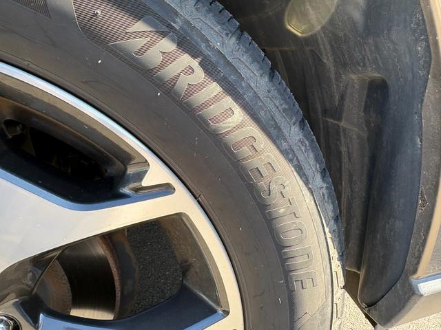 フォレスター ２．０ｉ－Ｓ　アイサイト　禁煙車　ルーフレール　ＥＴＣ　ＢＳＭ　ダイヤトーンサウンド７型ナビ　フルセグＴＶ　ＬＥＤヘッドライト　純正１８インチＡＷ　ハーフレザーシート　シートヒーター　ＸＭＯＤＥ　電動リアゲート　パワーシート（56枚目）