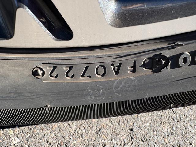 フォレスター ２．０ｉ－Ｓ　アイサイト　禁煙車　ルーフレール　ＥＴＣ　ＢＳＭ　ダイヤトーンサウンド７型ナビ　フルセグＴＶ　ＬＥＤヘッドライト　純正１８インチＡＷ　ハーフレザーシート　シートヒーター　ＸＭＯＤＥ　電動リアゲート　パワーシート（58枚目）