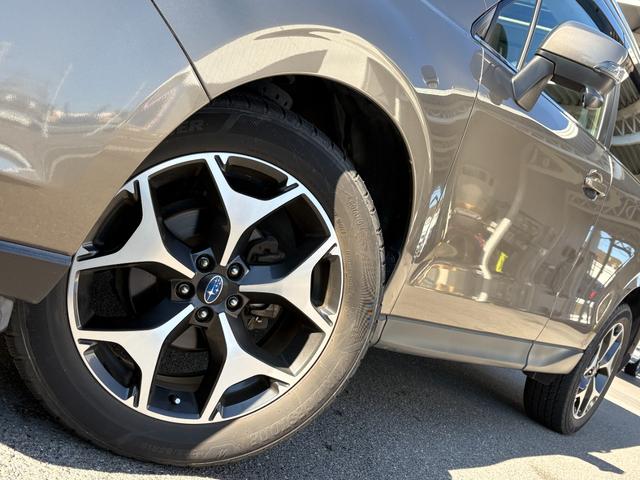 フォレスター ２．０ｉ－Ｓ　アイサイト　禁煙車　ルーフレール　ＥＴＣ　ＢＳＭ　ダイヤトーンサウンド７型ナビ　フルセグＴＶ　ＬＥＤヘッドライト　純正１８インチＡＷ　ハーフレザーシート　シートヒーター　ＸＭＯＤＥ　電動リアゲート　パワーシート（77枚目）