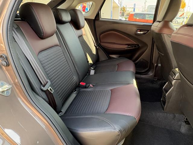 フロンクス ベースグレード 禁煙 純正ナビ 全周囲カメラ BSM HUD LEDヘッドライト 追従クルーズコントロール シートヒーター ワイヤレス充電 プッシュスタート クリアランスソナー SPORTモード 純正16インチAW(53枚目)