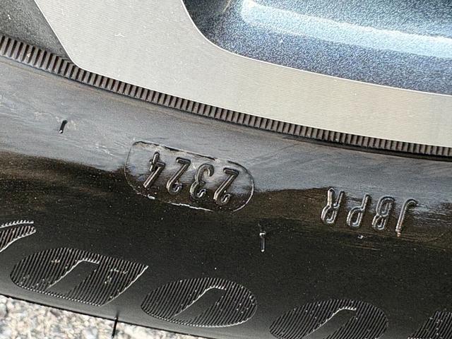 フロンクス ベースグレード 禁煙 純正ナビ 全周囲カメラ BSM HUD LEDヘッドライト 追従クルーズコントロール シートヒーター ワイヤレス充電 プッシュスタート クリアランスソナー SPORTモード 純正16インチAW(64枚目)