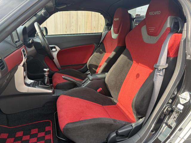 コペン セロ　Ｓ　禁煙　５速マニュアル　純正ナビ　フルセグＴＶ　ＲＥＣＡＲＯシート　ＢＩＬＳＴＥＩＮサスペンション　バックカメラ　シートヒーター　アクティブトップ　ＬＥＤヘッドライト　ＣＤ／ＤＶＤ　純正１６インチＡＷ（30枚目）