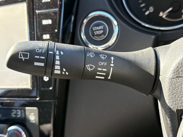 エクストレイル ２０Ｘｉ　Ｖセレクション　禁煙　４ＷＤ　全周囲カメラ　プロパイロット　ＥＴＣ２．０　ルーフレール　純正ナビ　フルセグＴＶ　デジタルインナーミラー　パワーシート　電動リアゲート　シートヒーター　ＬＥＤヘッド　純正１８インチアルミ（59枚目）