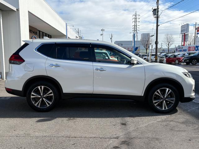 エクストレイル 20Xi 禁煙車 全周囲カメラ 純正9型ナビ プロパイロット ETC カプロンシート デジタルインナーミラー 純正18インチアルミ 電動リアゲート クリアランスソナー フルセグ エマージェンシーブレーキ(24枚目)