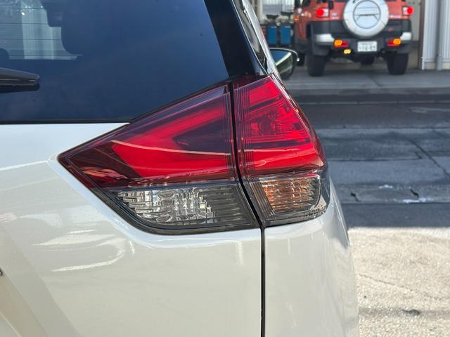 エクストレイル 20Xi 禁煙車 全周囲カメラ 純正9型ナビ プロパイロット ETC カプロンシート デジタルインナーミラー 純正18インチアルミ 電動リアゲート クリアランスソナー フルセグ エマージェンシーブレーキ(32枚目)