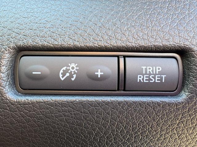 エクストレイル 20Xi 禁煙車 全周囲カメラ 純正9型ナビ プロパイロット ETC カプロンシート デジタルインナーミラー 純正18インチアルミ 電動リアゲート クリアランスソナー フルセグ エマージェンシーブレーキ(62枚目)