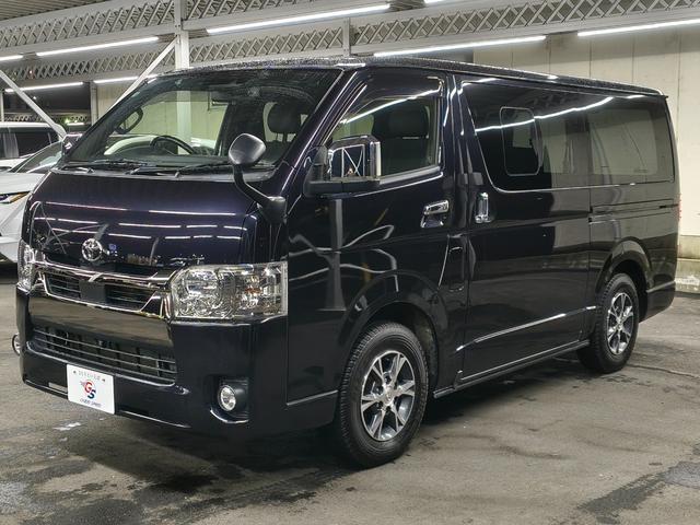 ハイエースバン スーパーＧＬ　ダークプライムＩＩ　純正ナビ／全周囲モニター／衝突軽減ブレーキ／純正１５インチアルミホイール／ヒッチメンバー／ＡＣ１００Ｖ／スマートキー／プッシュスタート／オートエアコン／ドライブレコーダー／フロントフォグランプ／（22枚目）