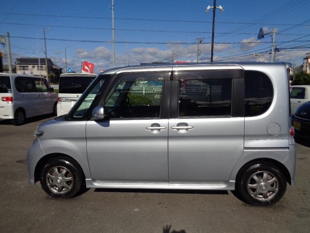 タント カスタムＸ　チェンベルト　ＥＴＣ　電格ミラー　ＣＤ　キーレスキー　ウインカーミラー　アルミホイル　左側パワースライドドア　パワステ　パワーウインド（11枚目）