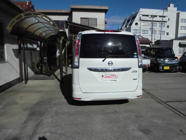 セレナ ハイウェイスター(4枚目)