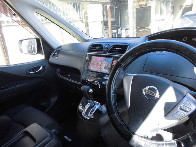 セレナ ハイウェイスター(9枚目)