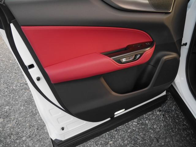 ＮＸ ＮＸ３５０ｈ　Ｆスポーツ　マークレビンソン　パノラマサンルーフ　ＴＲＤフルエアロ　ＡＷＤ　三眼ＬＥＤヘッドランプ　オレンジキャリパー　デジタルインナーミラー　レクサスチームメイト　ドラレコ前後　寒冷地仕様（20枚目）