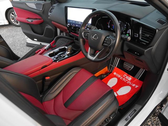 ＮＸ ＮＸ３５０ｈ　Ｆスポーツ　マークレビンソン　パノラマサンルーフ　ＴＲＤフルエアロ　ＡＷＤ　三眼ＬＥＤヘッドランプ　オレンジキャリパー　デジタルインナーミラー　レクサスチームメイト　ドラレコ前後　寒冷地仕様（23枚目）