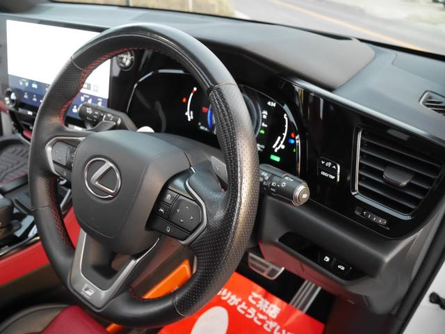 ＮＸ ＮＸ３５０ｈ　Ｆスポーツ　マークレビンソン　パノラマサンルーフ　ＴＲＤフルエアロ　ＡＷＤ　三眼ＬＥＤヘッドランプ　オレンジキャリパー　デジタルインナーミラー　レクサスチームメイト　ドラレコ前後　寒冷地仕様（28枚目）