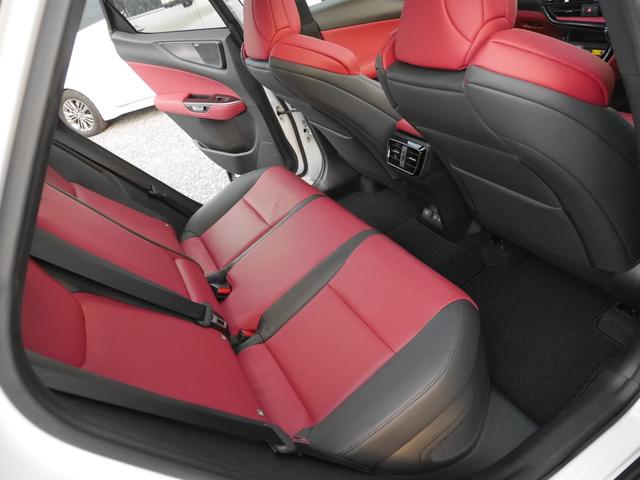 ＮＸ ＮＸ３５０ｈ　Ｆスポーツ　マークレビンソン　パノラマサンルーフ　ＴＲＤフルエアロ　ＡＷＤ　三眼ＬＥＤヘッドランプ　オレンジキャリパー　デジタルインナーミラー　レクサスチームメイト　ドラレコ前後　寒冷地仕様（32枚目）