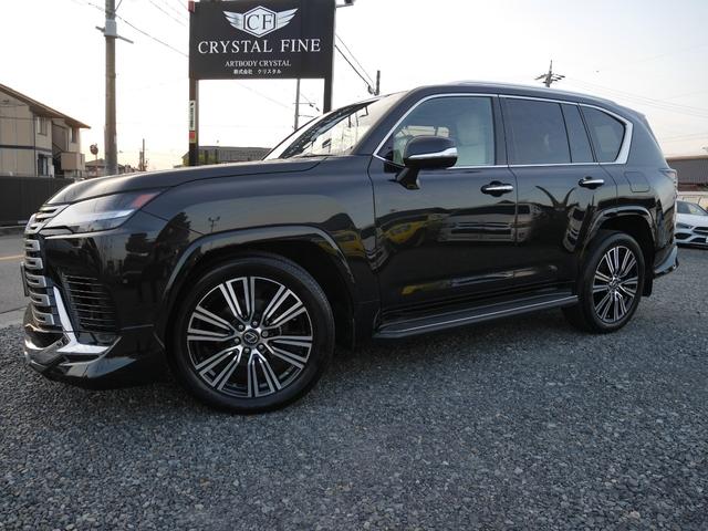 LX LX600 モデリスタエアロ オプション22インチアルミ マークレビンソン ホワイトレザー サンルーフ 寒冷地仕様 クールボックス デジタルインナーミラー 置くだけ充電 3眼LEDヘッド ドラレコ 7人乗り(6枚目)