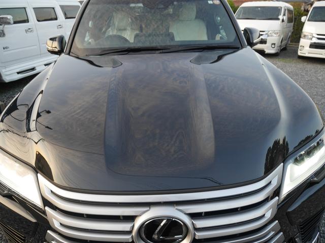 LX LX600 モデリスタエアロ オプション22インチアルミ マークレビンソン ホワイトレザー サンルーフ 寒冷地仕様 クールボックス デジタルインナーミラー 置くだけ充電 3眼LEDヘッド ドラレコ 7人乗り(12枚目)