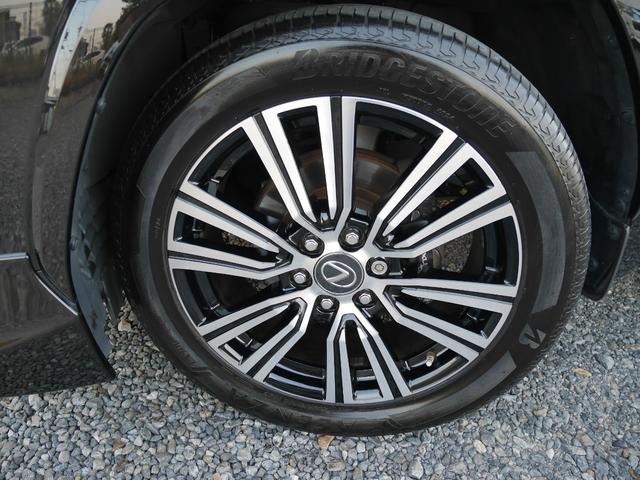 LX LX600 モデリスタエアロ オプション22インチアルミ マークレビンソン ホワイトレザー サンルーフ 寒冷地仕様 クールボックス デジタルインナーミラー 置くだけ充電 3眼LEDヘッド ドラレコ 7人乗り(14枚目)