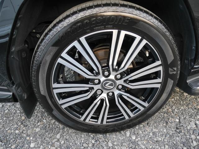 LX LX600 モデリスタエアロ オプション22インチアルミ マークレビンソン ホワイトレザー サンルーフ 寒冷地仕様 クールボックス デジタルインナーミラー 置くだけ充電 3眼LEDヘッド ドラレコ 7人乗り(16枚目)