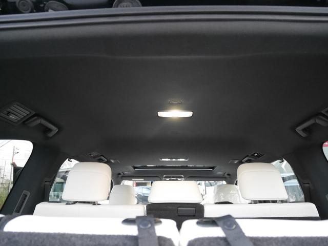 LX LX600 モデリスタエアロ オプション22インチアルミ マークレビンソン ホワイトレザー サンルーフ 寒冷地仕様 クールボックス デジタルインナーミラー 置くだけ充電 3眼LEDヘッド ドラレコ 7人乗り(34枚目)