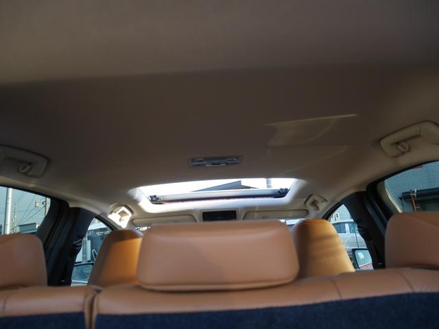 UX UX250h バージョンL 茶色本革レザー電動シート サンルーフ パノラマモニター フルセグ地デジ 3眼LEDヘッドライト 衝突軽減装置 パワーリアゲート バックカメラ レーンキーピング レーダークルーズコントロール ドラレコ(33枚目)