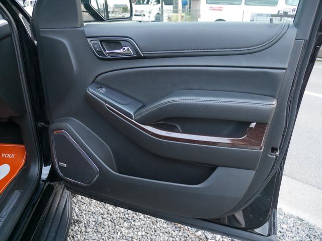 ＧＭＣユーコン ＳＬＴ　２６インチアルミホイール　２０１９年モデル　スマートキー　ブラックレザーシート　パワーリアゲート　ブラックカスタムペイント　セカンドベンチシート　ＢＯＳＥサウンド　オートチェック済（19枚目）