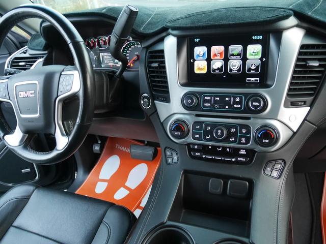 ＧＭＣユーコン ＳＬＴ　２６インチアルミホイール　２０１９年モデル　スマートキー　ブラックレザーシート　パワーリアゲート　ブラックカスタムペイント　セカンドベンチシート　ＢＯＳＥサウンド　オートチェック済（25枚目）