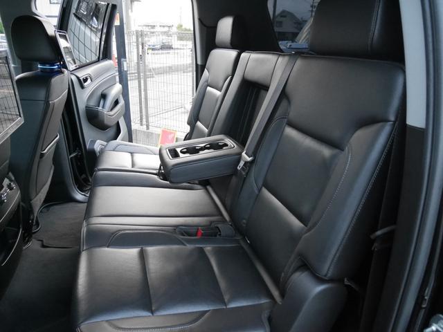 ＧＭＣユーコン ＳＬＴ　２６インチアルミホイール　２０１９年モデル　スマートキー　ブラックレザーシート　パワーリアゲート　ブラックカスタムペイント　セカンドベンチシート　ＢＯＳＥサウンド　オートチェック済（29枚目）