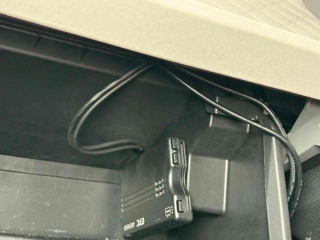 タント Ｌ　車検９年９月まで！！社外ナビ／ドライブレコーダー／ＥＴＣ／両側スライドドア／クリアランスソナー／スマートアシスト／衝突被害軽減システム／キーレスエントリー／アイドリングストップ／（23枚目）