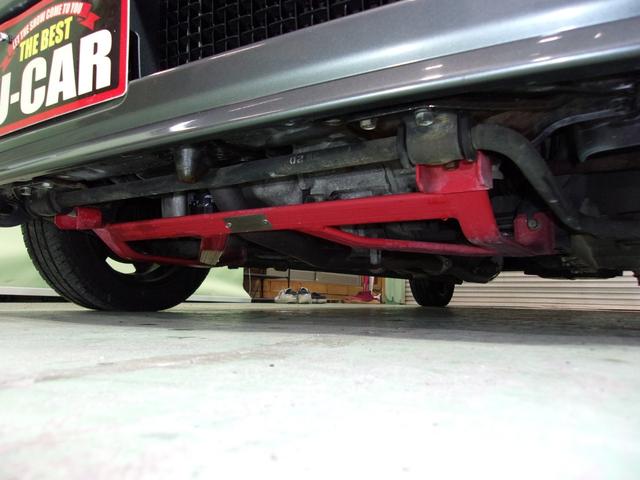 アルトラパン ＳＳ　５速ミッション／メモリーナビ／Ｂｌｕｅｔｏｏｔｈ／ＥＴＣ／車高調／タワーバー／スズキスポーツマフラー／モモステ／キーレス／買取車（14枚目）