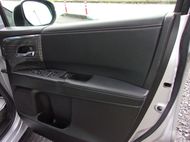 オデッセイ アブソルート・ＥＸ　本革シート／メモリーナビ地デジ／Ｂｌｕｅｔｏｏｔｈ／後席９インチフリップダウンモニター／マルチビューカメラ／両側電動スライドドア／衝突軽減ブレーキ／追従クルーズコントロール／ブラインドスポットモニター（36枚目）