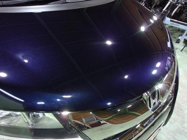 オデッセイ アブソルート・ＥＸ　アルパイン８インチナビ地デジ／Ｂｌｕｅｔｏｏｔｈ／１０．２インチ後席フリップダウンモニター／両側電動スライドドア／衝突軽減ブレーキ／ＥＴＣ／ローダウン／ＬＥＤヘッドライト／アイドリングストップ／禁煙車（12枚目）