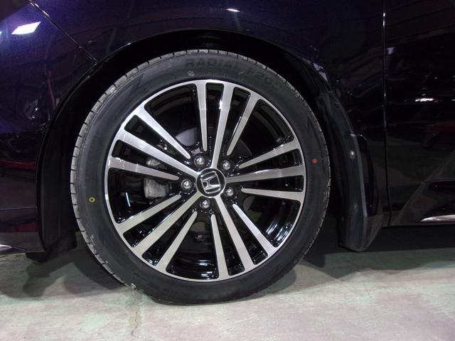 オデッセイ アブソルート・ＥＸ　アルパイン８インチナビ地デジ／Ｂｌｕｅｔｏｏｔｈ／１０．２インチ後席フリップダウンモニター／両側電動スライドドア／衝突軽減ブレーキ／ＥＴＣ／ローダウン／ＬＥＤヘッドライト／アイドリングストップ／禁煙車（24枚目）