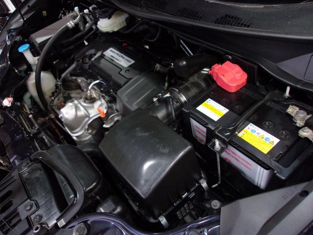 オデッセイ アブソルート・ＥＸ　アルパイン８インチナビ地デジ／Ｂｌｕｅｔｏｏｔｈ／１０．２インチ後席フリップダウンモニター／両側電動スライドドア／衝突軽減ブレーキ／ＥＴＣ／ローダウン／ＬＥＤヘッドライト／アイドリングストップ／禁煙車（31枚目）