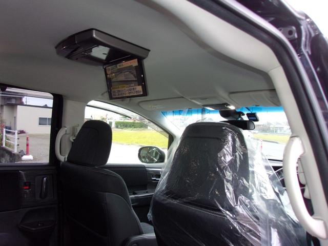 オデッセイ アブソルート・ＥＸ　アルパイン８インチナビ地デジ／Ｂｌｕｅｔｏｏｔｈ／１０．２インチ後席フリップダウンモニター／両側電動スライドドア／衝突軽減ブレーキ／ＥＴＣ／ローダウン／ＬＥＤヘッドライト／アイドリングストップ／禁煙車（45枚目）