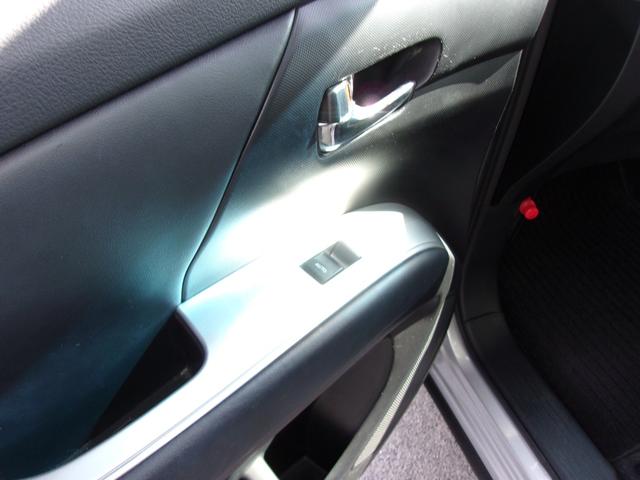 納車前には再度、外装仕上げをしてから納車させていただきます。サービスで３ヶ月ほど持続するコーティングも無料で施工させていただきます。