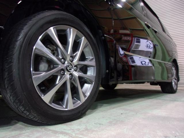 エスティマ アエラス　プレミアム　１０インチＳＤナビ地デジ／Ｂｌｕｅｔｏｏｔｈ／バックカメラ／後席１１インチフリップダウンモニター／両側電動スライド／オプション前後スポイラー／黒ハーフレザーシート／パワーバックドア／衝突軽減ブレーキ（23枚目）